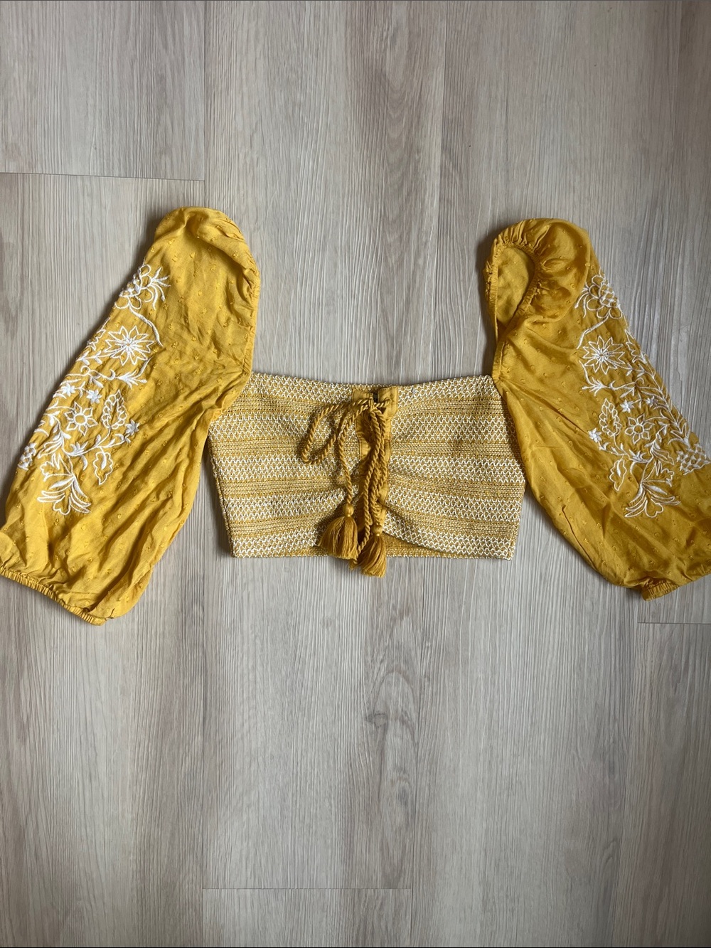 Forever 21 Yellow Crochet Tie-Front Corset Crop Top Embroidered Puff Sleeves
